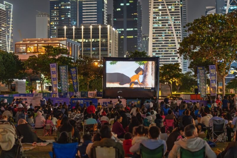 JLT’s Free Outdoor Events: Cinema, Fitness and Seasonal Celebrations